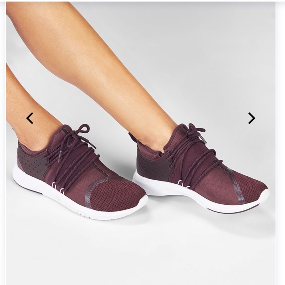 Piano Performance Sneaker